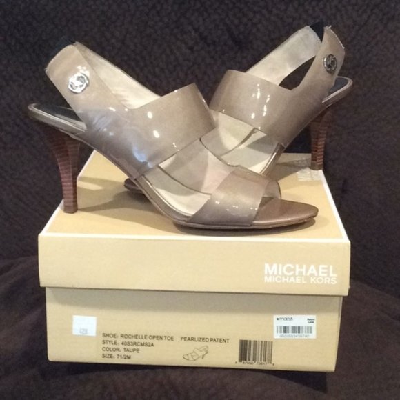 Michael Kors Rochelle Open Toe Taupe Pearlized heeled Patent Sandal -size 7. - Picture 8 of 9